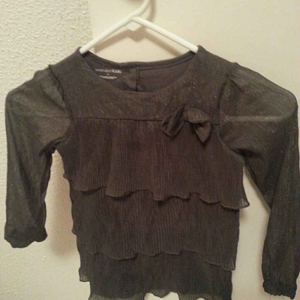 Long sleeve girls shirt